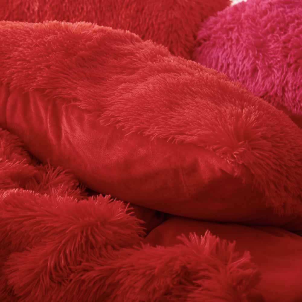 red fluffy bed set